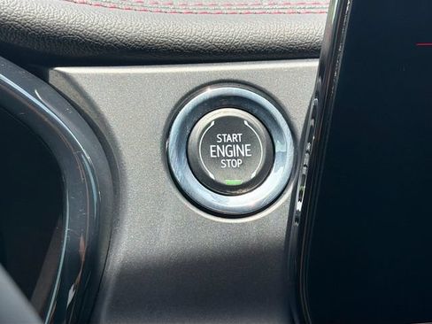 Used 2024 Chevrolet Blazer RS w/ Driver Confidence II Package FWD image 36