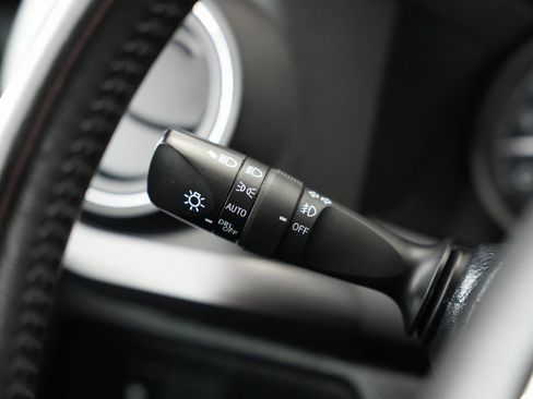 Used 2021 Toyota Tacoma TRD Sport image 16