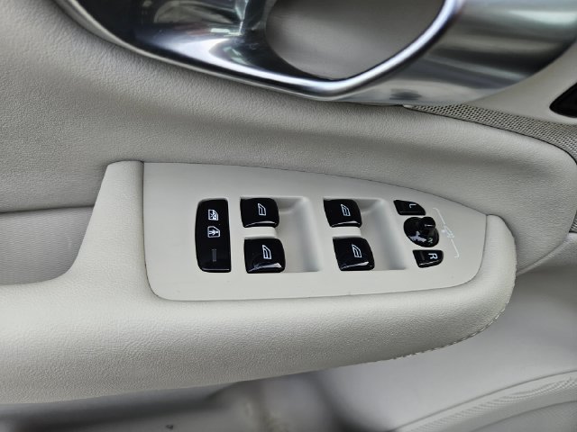 Certified 2023 Volvo XC90 T8 Ultimate w/ Protection Package Premier AWD/4WD image 24