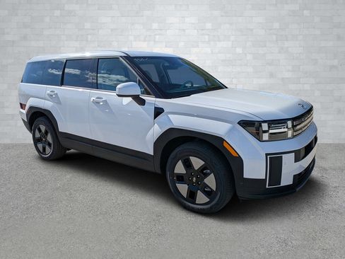 New 2026 Hyundai Santa Fe SE image 2