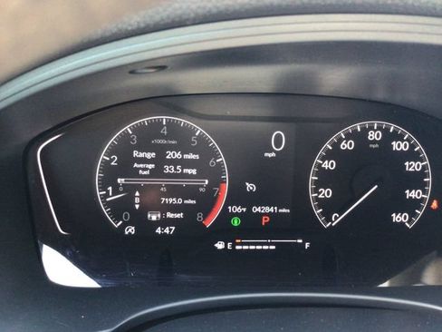 Used 2024 Honda Civic LX image 27
