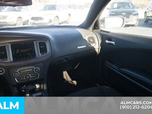 Used 2023 Dodge Charger SXT image 19