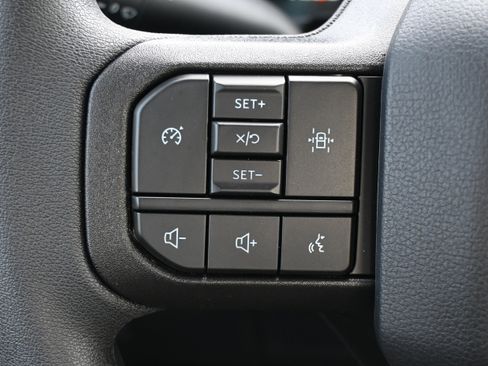 New 2025 Ford F150 XL w/ Equipment Group 103A High image 16