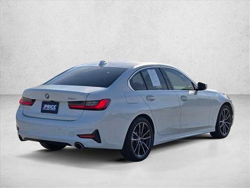 Used 2019 BMW 330i Sedan w/ Convenience Package RWD image 5