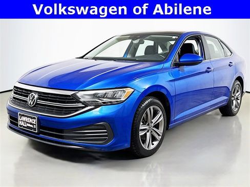 Used 2024 Volkswagen Jetta SE image 1