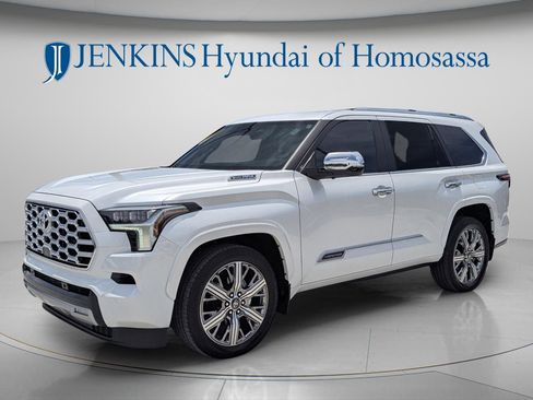 Used 2026 Toyota Sequoia Capstone AWD/4WD image 10