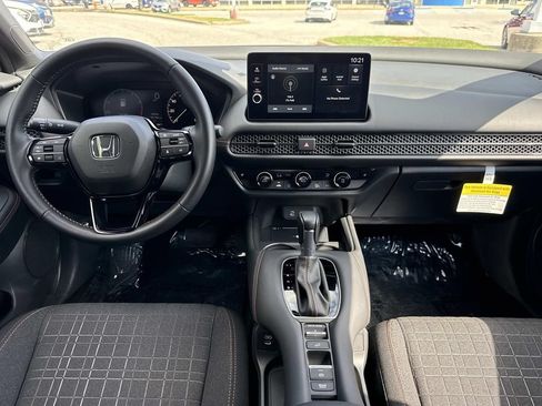 Used 2026 Honda HR-V Sport image 3