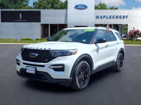 Certified 2022 Ford Explorer ST w/ ST Street Pack AWD/4WD image 2