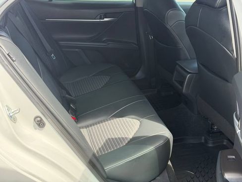 Used 2024 Toyota Camry SE FWD image 19