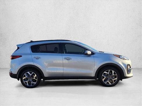 Used 2021 Kia Sportage EX w/ EX Technology Package image 4