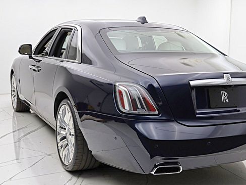 Used 2025 Rolls-Royce Ghost AWD/4WD image 10