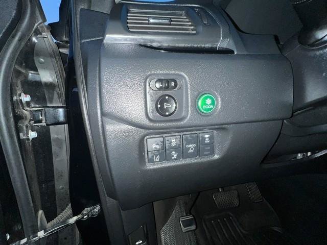 Used 2017 Honda Ridgeline Black Edition image 11