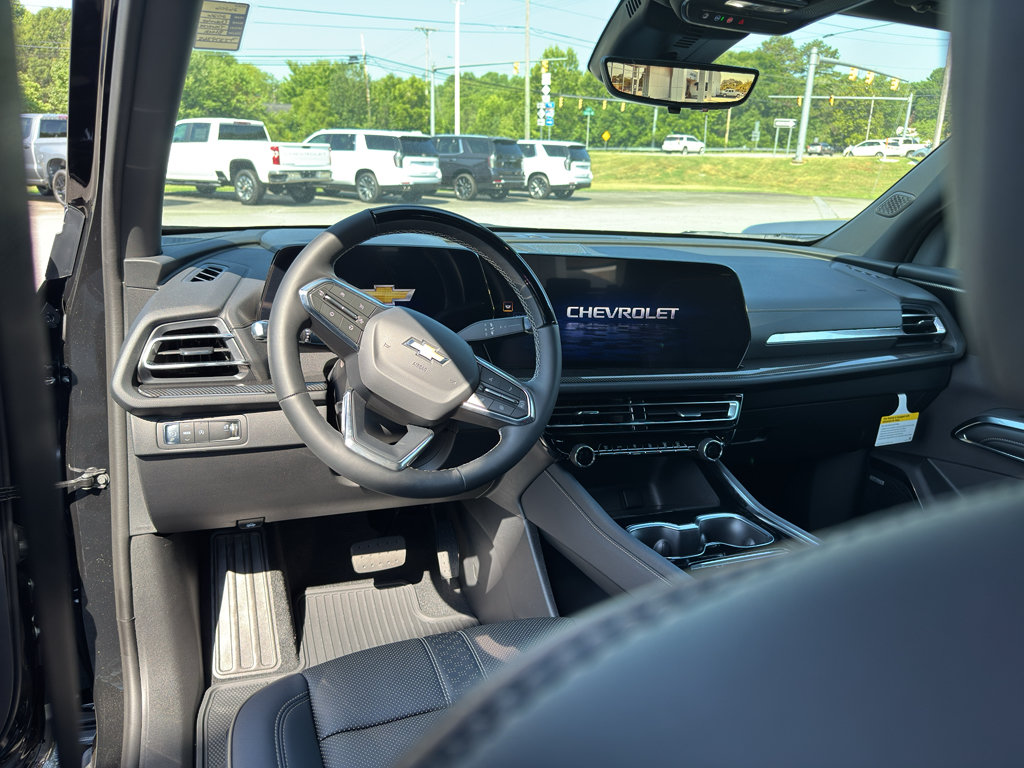 New 2026 Chevrolet Traverse High Country FWD image 11