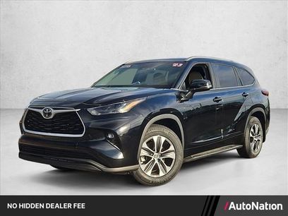 Used 2023 Toyota Highlander XLE w/ Protection Package #3 (TMS)
