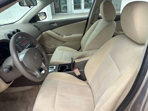 Used 2012 Nissan Altima 2.5 S w/ Enhanced Security Pkg image 16