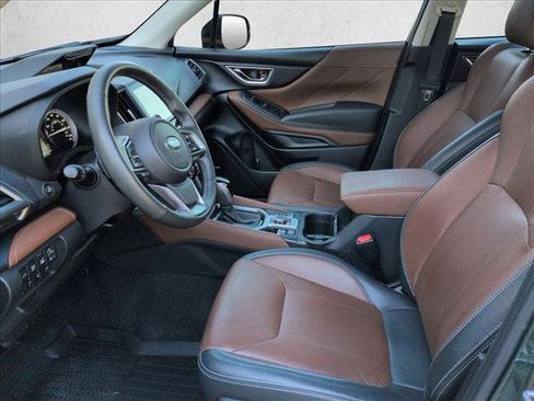 Used 2023 Subaru Forester Touring w/ Popular Package #2 image 15