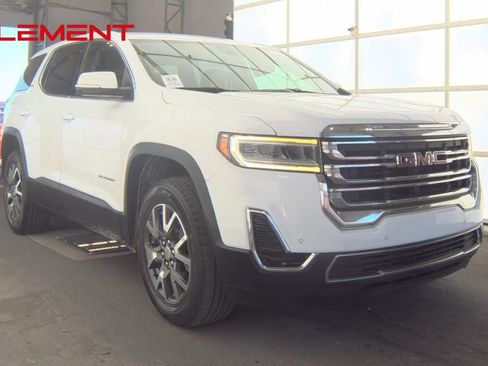 Used 2022 GMC Acadia SLE FWD image 3