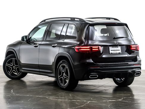 Used 2024 Mercedes-Benz GLB 250 image 13