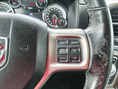 Used 2016 RAM 1500 Laramie w/ Convenience Group AWD/4WD image 22