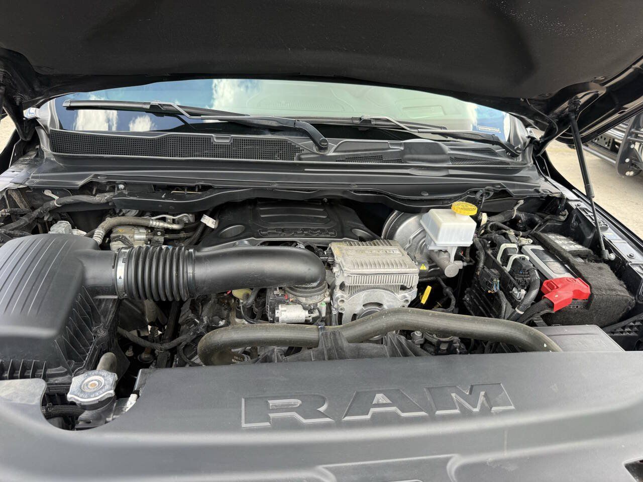 Used 2024 RAM 1500 Limited AWD/4WD image 34
