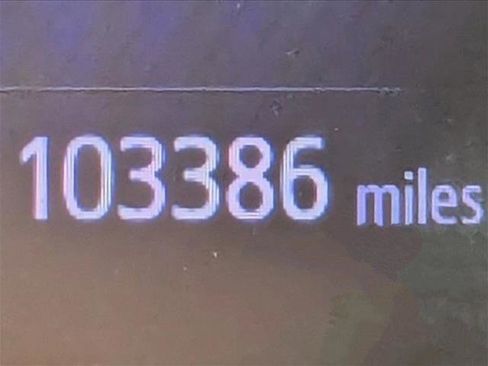 Used 2018 Toyota C-HR XLE image 11