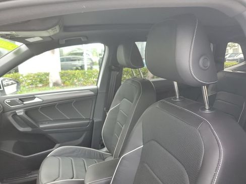 Used 2024 Volkswagen Tiguan SEL R-Line AWD/4WD image 17