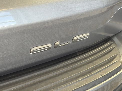 Certified 2022 GMC Yukon XL SLE w/ Max Trailering Package image 16