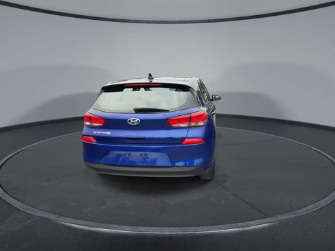Used 2020 Hyundai Elantra GT w/ Style Package 02 FWD image 7
