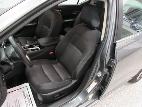 Used 2021 Nissan Altima 2.5 SV FWD image 29