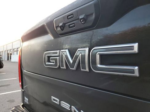 Used 2025 GMC Sierra 1500 Denali Ultimate image 6