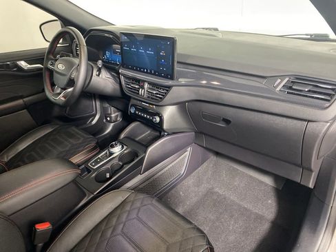 Used 2023 Ford Escape ST-Line Elite w/ Premium Technology Package image 34