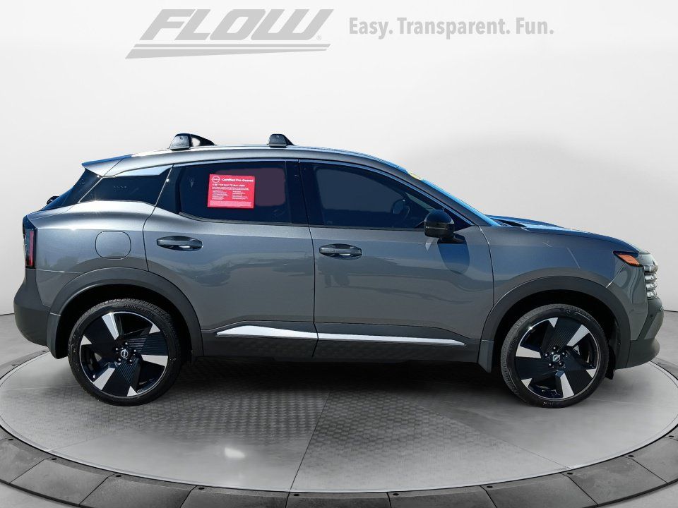 Used 2026 Nissan Kicks SR w/ SR Premium Package FWD image 8