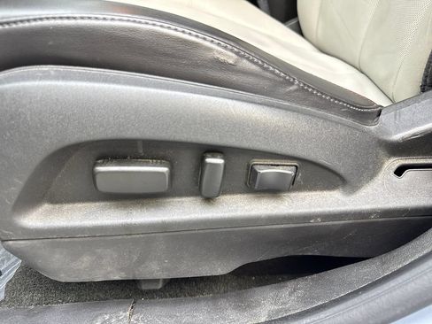 Used 2014 GMC Terrain SLT FWD image 30