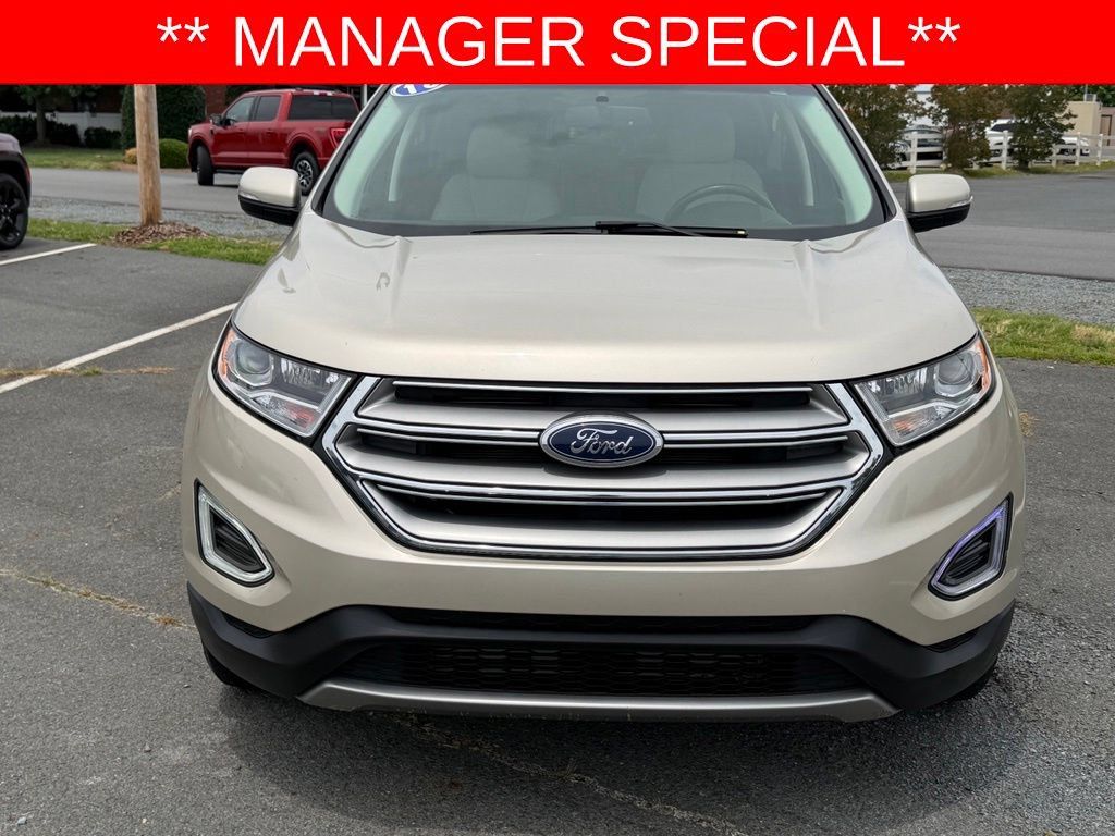 Used 2018 Ford Edge Titanium FWD image 10