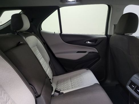 Used 2023 Chevrolet Equinox LT FWD image 19