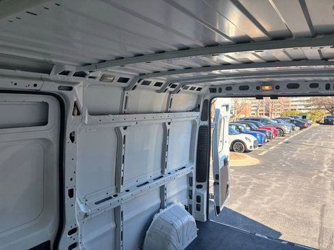 Used 2022 RAM ProMaster 2500 image 16