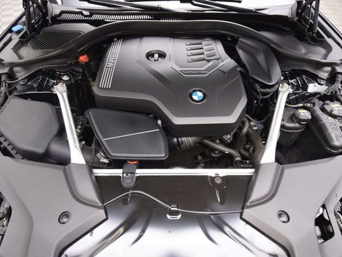 Used 2020 BMW 530i xDrive w/ Premium Package image 30