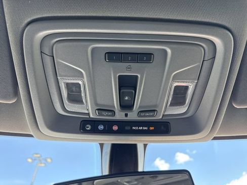 Used 2021 Chevrolet Silverado 1500 LT Trail Boss w/ LT Trail Boss Premium Package AWD/4WD image 21