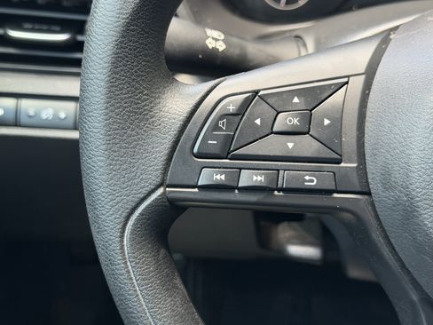 Used 2025 Nissan Altima 2.5 S FWD image 57