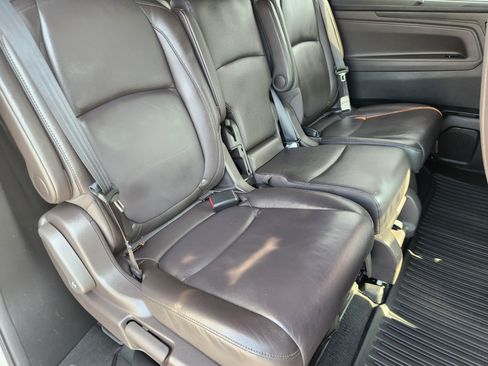 Used 2019 Honda Odyssey EX-L image 17