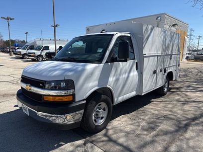 New 2025 Chevrolet Express 3500 w/ Power Convenience Package