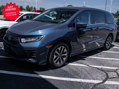 Used 2025 Honda Odyssey EX-L
