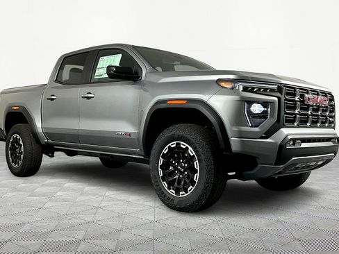 New 2026 GMC Canyon AT4 AWD/4WD image 3