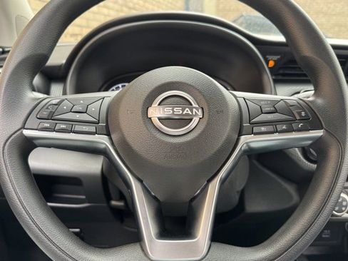 Used 2024 Nissan Kicks SV FWD image 19
