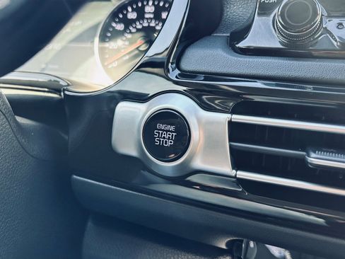 Used 2021 Kia Seltos SX image 33