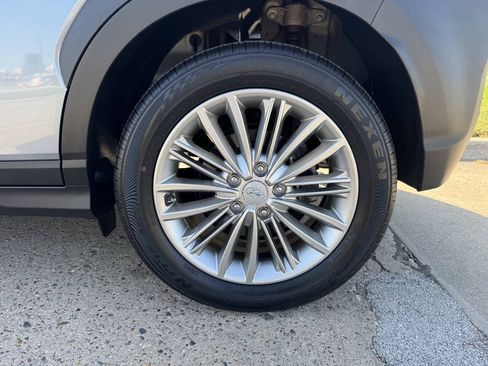 Used 2021 Hyundai Kona SEL AWD/4WD image 9