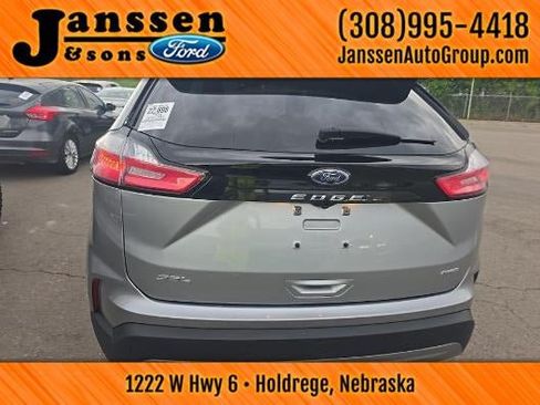 Used 2023 Ford Edge SEL w/ Convenience Package AWD/4WD image 5