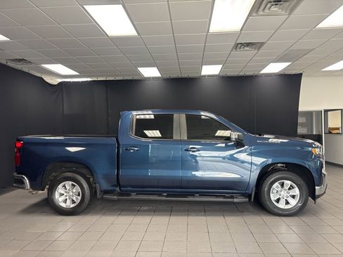 Used 2019 Chevrolet Silverado 1500 LT w/ All-Star Edition RWD image 2
