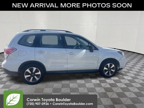 Used 2017 Subaru Forester 2.5i w/ Alloy Wheel Package AWD/4WD image 9