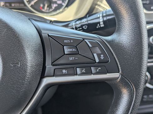 Certified 2025 Nissan Sentra SV w/ Trunk Package FWD image 24